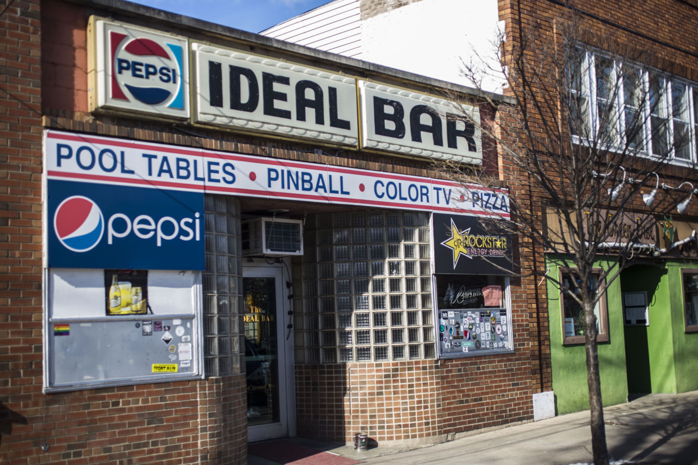 Ideal Bar
